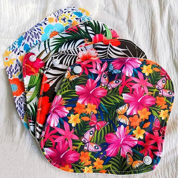 7pcs Set Reusable Women Menstrual Pads Including 1pc Mini Wet Bag +6pcs Reusable Washable Stay Dry Cloth Menstrual Pads/Maternity Mama Sanitary Wipes/Mama Panty Liners