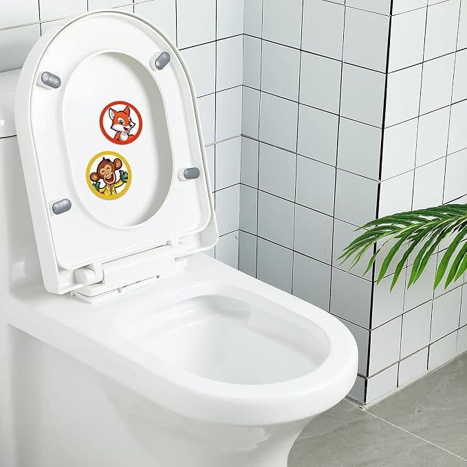 Chinco 120 Pcs Pee Targets for Boys Training Toilet Tinkle Flushable Paper Stickers You Pee on Boys Potty Training Targets Potty Aids Flushable Chart for Toddlers Use(Animals Styles)