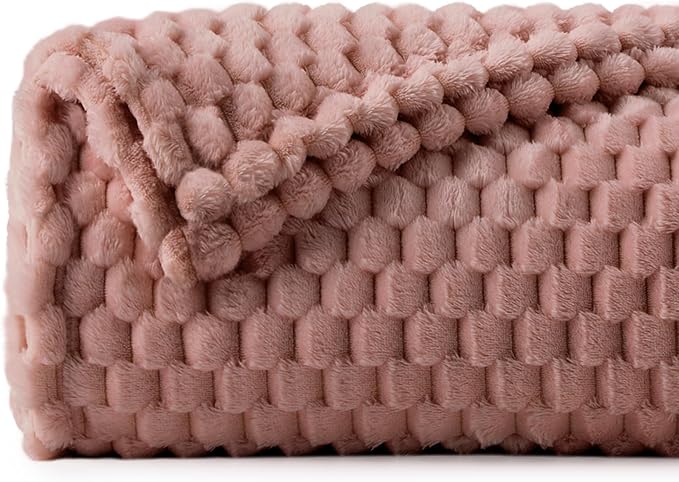 BEDELITE Dusty Pink Twin Blanket for Couch, Soft Cozy Gift for Women, 60*80 | 3D Jacquard Decorative Fleece Blanket, Super Soft Plush Throws, Cute Birthday Gift for Women & Men, Suitable for All Seasons