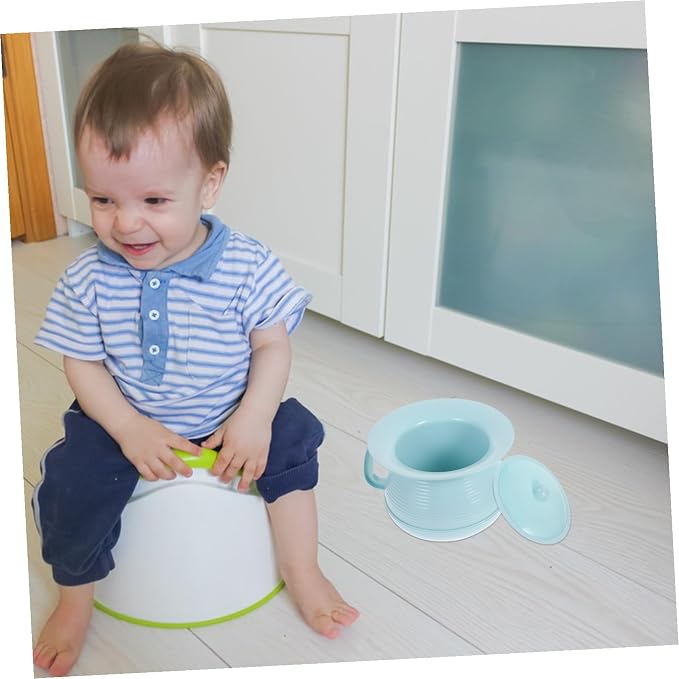 Toyvian Plastic Boys and Girls Urinal Potty Portable Bucket Toilet for Boys and Girls Women Travel Urinal Lid Easy to Clean