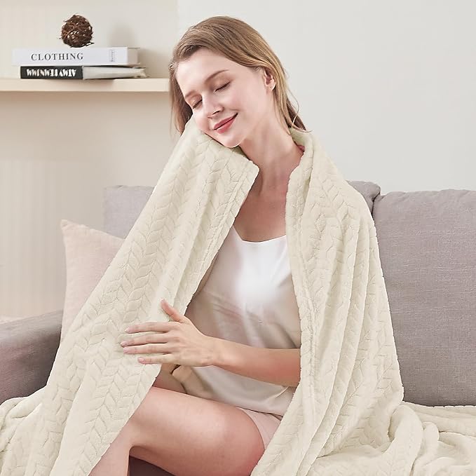 inhand Fleece Twin Blanket for Bed Cream White Throw Blanket for Couch Super Soft Cozy Warm Blankets and Throws Lightweight Fuzzy Large Blanket for Sofa Bed Office,50x60 inches