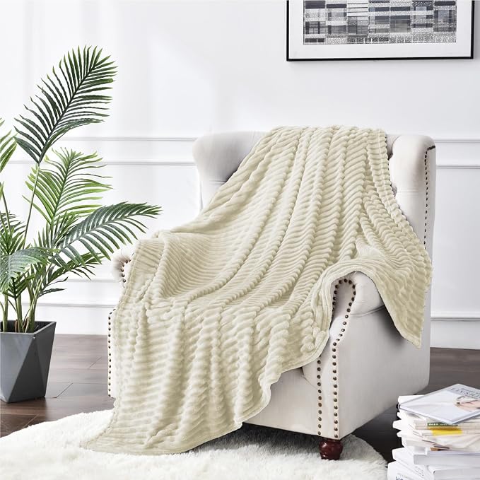 BEDELITE 3D Ribbed Jacquard Beige Fleece Twin Blanket for Bed, 60x80 Inch | Soft Warm Decorative Fluffy Blanket, Cozy Plush Lightweight Fuzzy Throw Blanket for Couch Sofa Room Decor, Gift for Women
