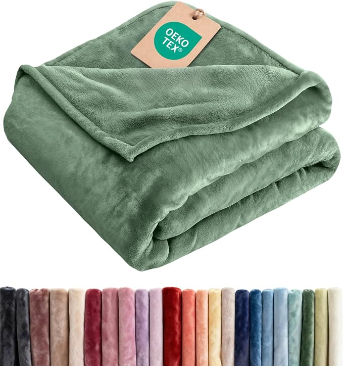 Fleece Blanket Cal King - Ultra-Soft Flannel Fleece Blanket - Sage Green | Soft, Warm, Outdoor Picnic Blanket for Camping, Travel, Lightweight, Cozy, Anti-Static, Home Decor Gifts for Men & Women