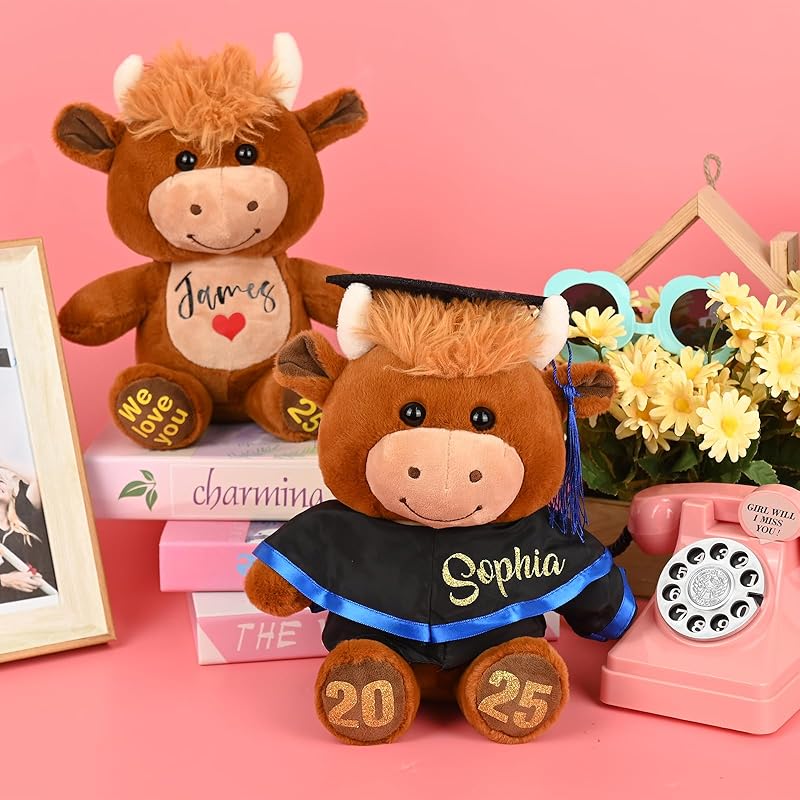 Custom Graduation Highland Cow with Name Date, Personalized 2025 Graduation Stuffed Animal for Kids Students, Cute Pre K Kindergarten High School College Grad Gift for Him/Her