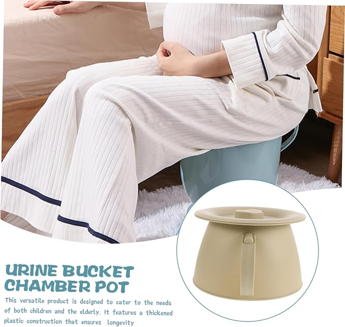 Thickened Plastic Spittoon Lid Bedside Commode Bucket for Elderly Boys and Girls Urinal Potties Portable Bedpan Emergency Travel