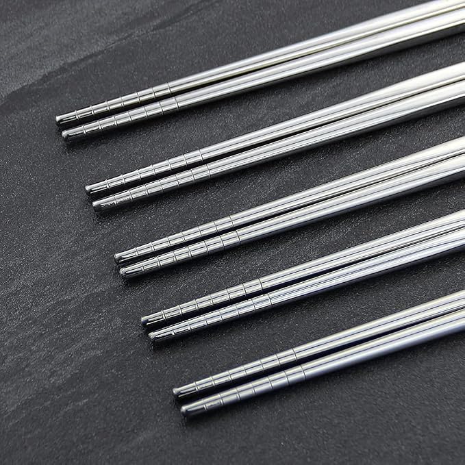 IQCWOOD 304 Stainless Steel Chopsticks, 5 Pairs, Silver | Chopsticks Lightweight, Non-Slip Tips, Reusable, Metal Korean Japanese Style Chopstick for Daily Meals, Dishwasher Safe 9.25"