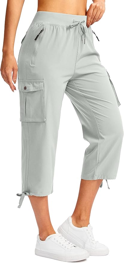 Soothfeel Women's Cargo Capris Pants with 6 Pockets Lightweight Quick Dry Travel Hiking Summer Pants for Women Casual