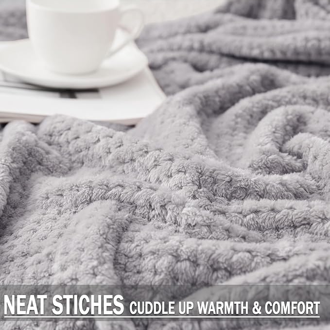 Exclusivo Mezcla Soft Waffle Fleece Bed Blanket Twin XL Size, Light Gray | Lightweight Plush Blanket for Bed, Couch, Sofa, Cozy Fluffy Design for Bedroom, Guest Room, All Season, 90x66 Inches