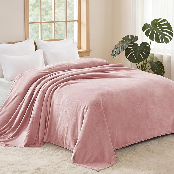 Exclusivo Mezcla Soft Fleece Blanket Twin Size for Bed, Dusty Pink | 60x80 Inches, Double-Sided Brushed Flannel, Lightweight Plush Cozy Blanket for Home Decor, All Season, Machine Washable