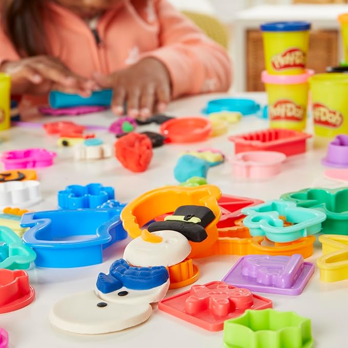 Play-Doh Holiday Set of Tools, 43 Accessories & 10 Modeling Compound Colors, Non Candy Halloween Handout Toys & Party Favors, Kids Arts & Crafts, Preschool Toys, Ages 3+ (Amazon Exclusive)