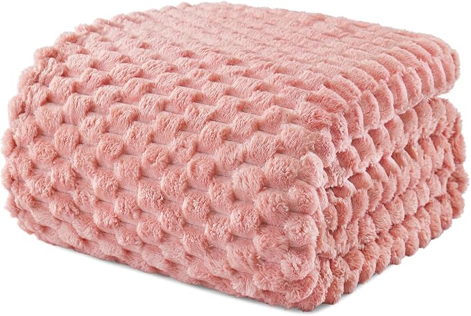 Exclusivo Mezcla 3D Fleece Twin Size Blanket for Bed, Dusty Pink | Extra Soft Fuzzy Plush Lightweight Bed Blankets, Cozy Fluffy Decorative Blankets for All Seasons, 60x80 Inches