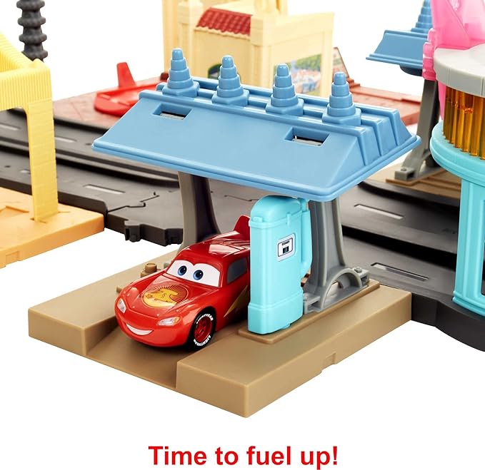 Mattel Disney and Pixar Cars On The Road Playset with 2 Toy Vehicles & Light-Up Countdown, Includes Lightning McQueen & Mater Truck