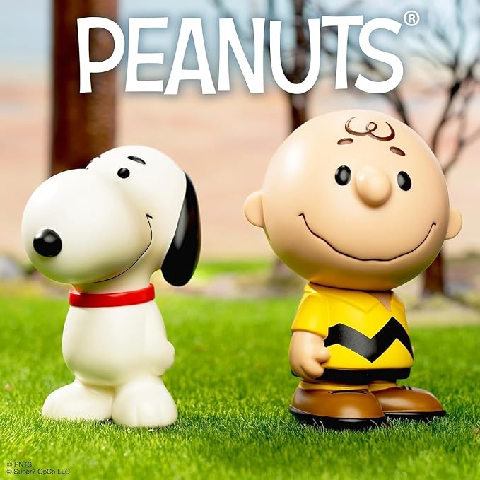 Super7 Fun! Fun! Peanuts Snoopy (Standing) Vinyl Figure - 5" Peanuts Action Figure - Classic Cartoon Fans Collectibles & Retro Toys - Cartoon Model for Collectors & Display Figurine - Comic Strips