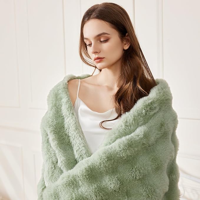 Faux Rabbit Fur Throw Blanket for Couch Gifts for Women, 60"x80" Sage Green | Cozy Reversible Fluffy Throw, Luxury Plush Thick Bubble Blanket, Mothers Gifts for Women, Soft Warm for Bed, Home Decor