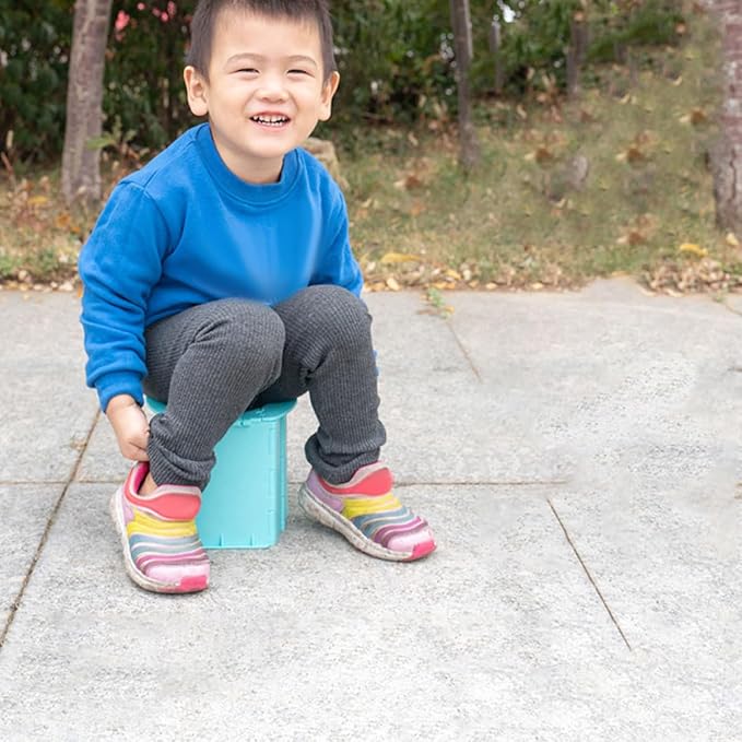Portable Folding Potty Toilet Made of PP Material for Travel and Car Use Foldable Design Promotes Independent Toilet Training for Boys