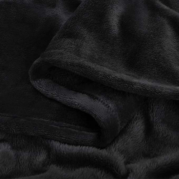 BEDELITE Fleece Blanket Soft Plush Twin Size Blanket Black 60"x80" | Ultra Soft Fleece, Plush Microfiber, Lightweight Warmth, All Season Comfort, Fade Resistant, Machine Washable, Couch Sofa Bed