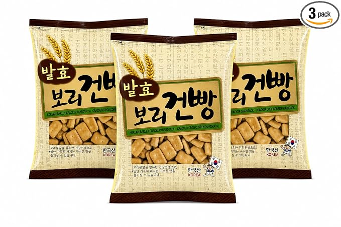Crunchy Baked Snack Crackers, Light & Crispy Korean-Style Snack, 3 oz Bags (Pack of 3), Perfect for Soup, Salad & On-the-Go Snacking