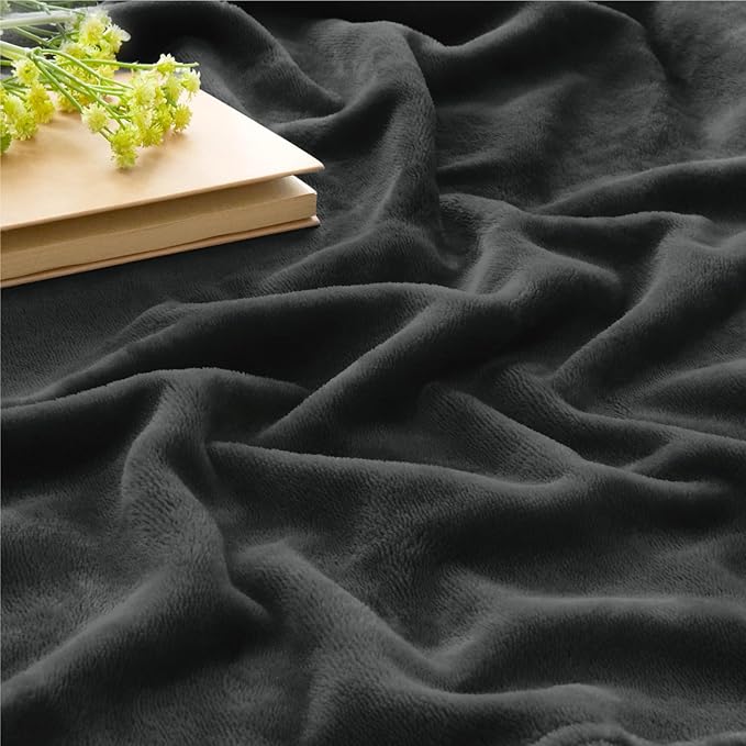 BEDELITE Fleece Blanket Soft Plush Full Bed Blanket Charcoal Grey 84"x90" | Ultra Soft Fleece, Plush Microfiber, Lightweight Warmth, All Season Comfort, Fade Resistant, Machine Washable, Couch Sofa Bed