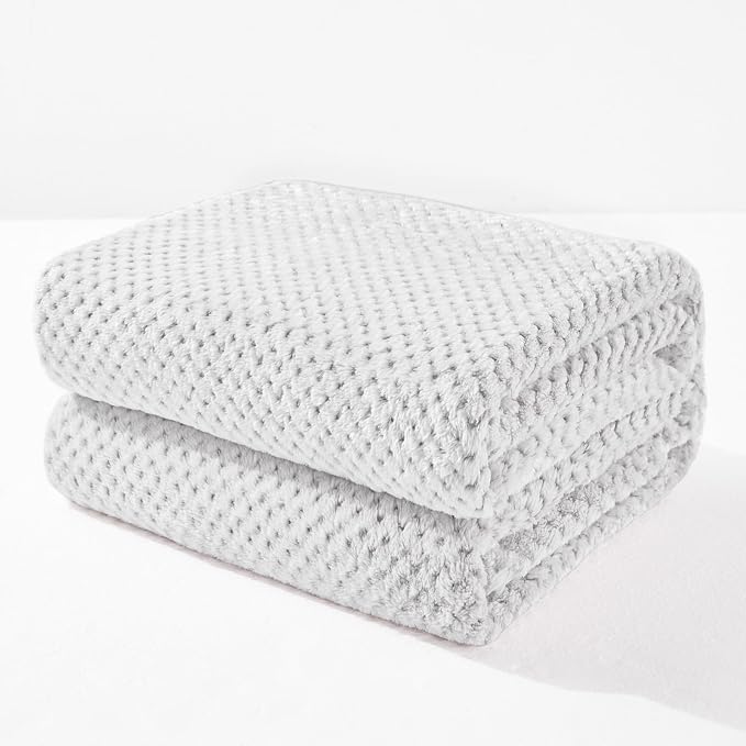 Exclusivo Mezcla Soft Waffle Fleece Bed Blanket King Size, Heather Gray | Lightweight Plush Blanket for Bed, Bedroom, Cozy Flannel with Waffle Texture, Stylish Home Decor, All Season, 104x90 Inches