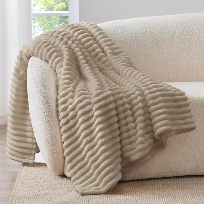 BEDELITE Striped Fleece Throw Blanket, Linen, 50"x60" | 300GSM Microfiber Fleece, Soft Cozy, Lightweight Warm, Machine Washable, Room Decor, Ideal Gifts, for Couch Sofa