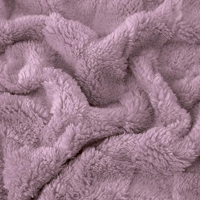 Light Purple Fleece Throw Blanket50”×60”Checkered Design for Couch | Super Soft Cozy Plush Microfiber 3D Square Pattern Flannel Blanket for Sofa Bed Lightweight for Adults,Women