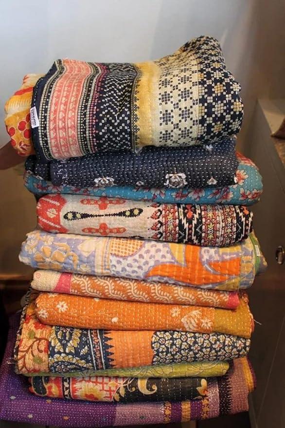 Vintage Kantha Quilts Handmade Old Saree Made gudari Boho Bedding Throw Blanket Bedspread Rally