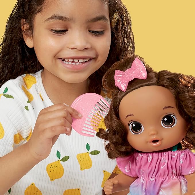Baby Alive Fruity Sips Doll, Lemon, Toys for 3 Year Old Girls, 12-inch Baby Doll Set, Drinks & Wets, Pretend Juicer, Kids 3 and Up, Brown Hair