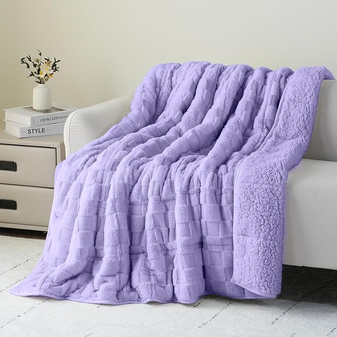 Uttermara Blankets for Adults Queen Size, 15lbs 60x80 inches Blanket with Soft Warm Plush Jacquard Sherpa, Washable Thick Throw, Light Purple
