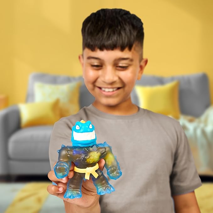 Heroes of Goo Jit Zu Hero Creator with 3 Unique Goo Fillings, Mix, Fill & Create Your Own Stretchy Glow-in-The-Dark Tyro Action Figure, Play Again and Again