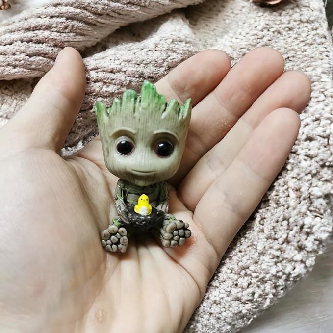 Mini Tree Men Figurine Miniature Model Home Accessories Decompression Artefact Kids (Bird Nest Model)