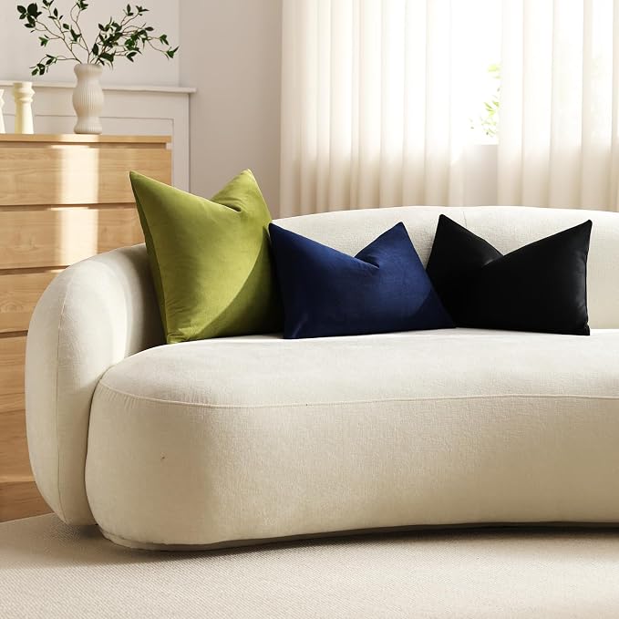 Throw Pillow Covers 20x20 Chartreuse: Pack of 2 Cozy Soft Velvet Square Modern Luxury Decorative Throw Pillow Cases for Sofa Couch Living Room Bed Home Decor