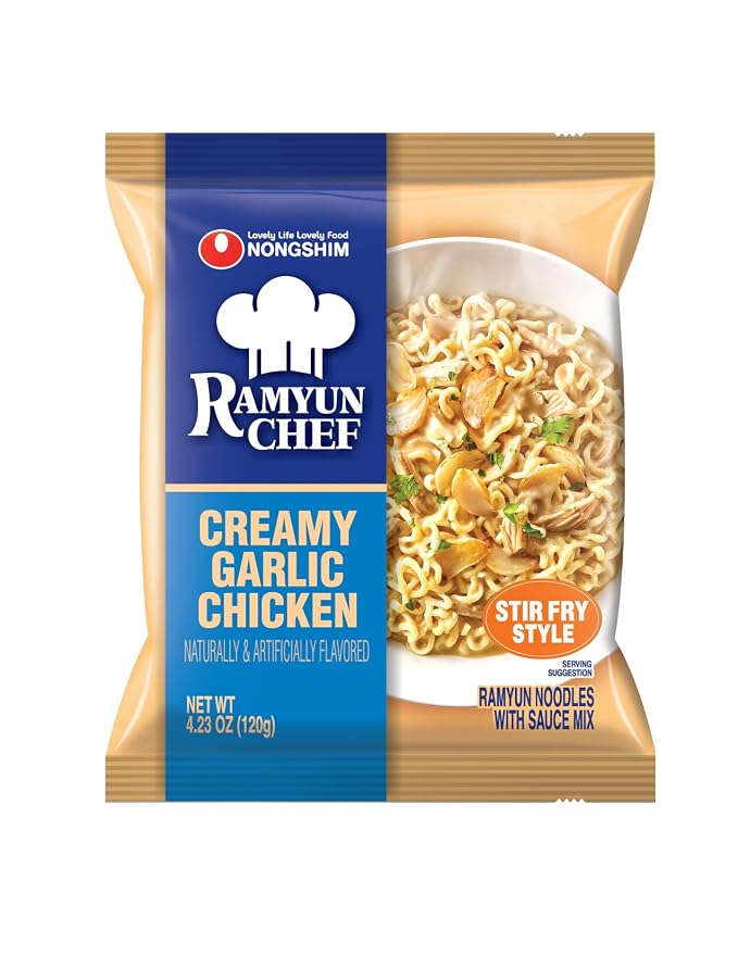 Nongshim Ramyun Chef, Stir Fry Style Instant Ramyun Noodles with Sauce Mix, Garlic Chicken, 4.23 Oz (Pack of 4)