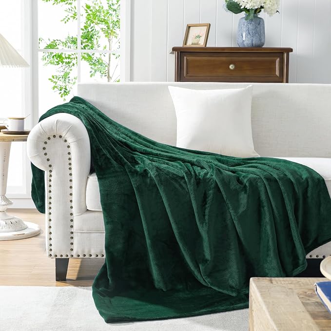 Forest Green Fleece Plush Throw Blanket 50"x70"for Couch Fuzzy Cozy Flannel | Super Soft Lightweight Microfiber Blanket for Sofa Bed bedroom Home Decor All Season,Birthday Gifts for Women Mom Adult