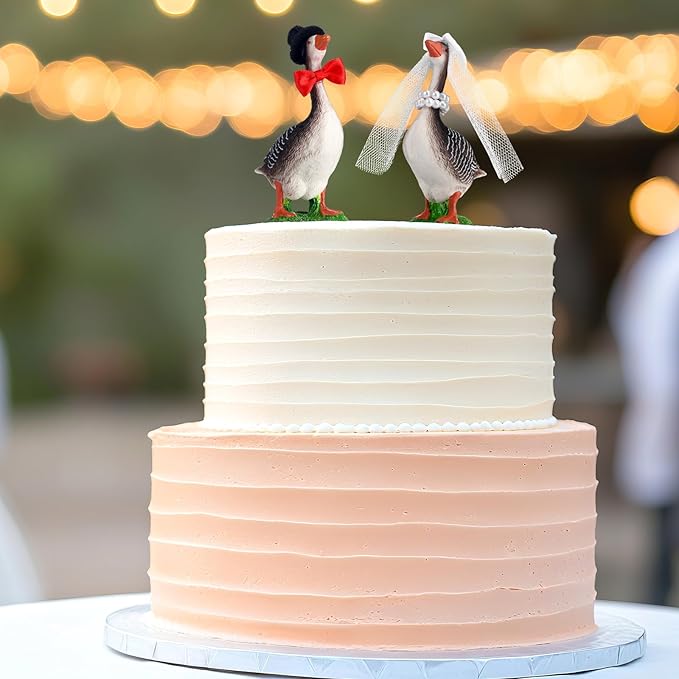 Honeydak Goose Couple Wedding Cake Topper Handmade Goose Figurines Animals Figures Decoration for Wedding Cake Ornament, Bride & Groom Engagement Anniversary, Funny Couple Statue (Stylish)