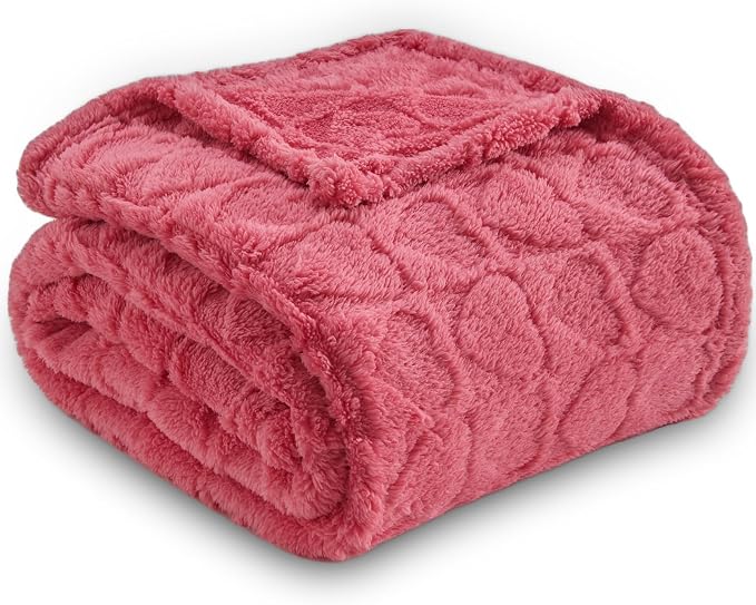 NEWCOSPLAY 3D Heart Checkered Flannel Throw Blanket, Coral Pink, 50"x70" | Super Soft Cute Lightweight Decorative Premium Silky Fleece Blanket for Couch Sofa Bed, Gift for Women Men, All Season Use