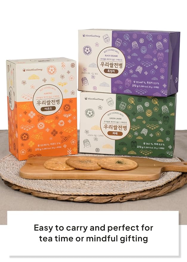 Korean Food Shinwhadang Rice Wafer Cookie Gift Set, 18Pk, Almond & Seaweed. | Gift set featuring oven-baked Korean rice wafer cookies in almond, black sesame, and seaweed flavors