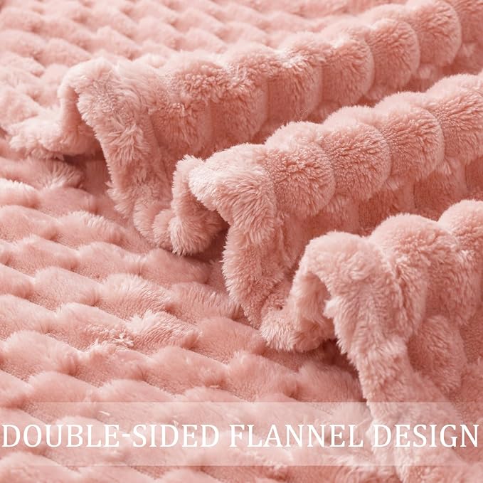 Exclusivo Mezcla Large 3D Fleece Throw Blanket for Couch, Dusty Pink | Extra Soft Fuzzy Plush Lightweight Throws, Cozy Fluffy Decorative Blankets for All Seasons, 50x70 Inches
