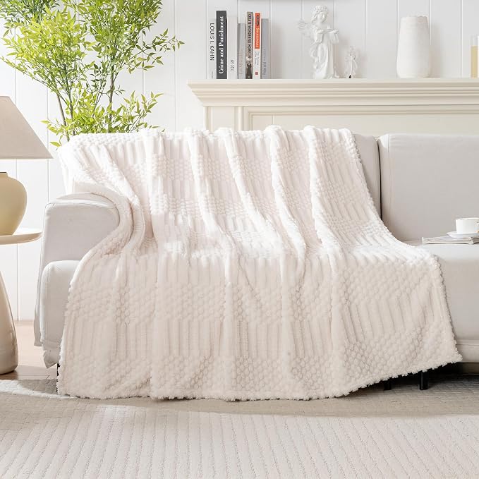 Beige Throw Blanket - Soft & Fluffy Fleece, Cute & Aesthetic, Perfect for Sofa, Couch, Chair, Bed, Living Room & Bedroom, All-Season Use, Plush & Cozy Decorative Blanket 50x60