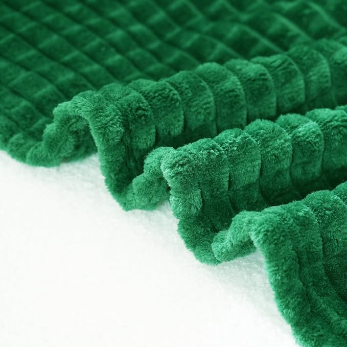 Puncuntex Fleece Blanket Classic Green 108"×90" with Square Grid Design | Super Soft Plush Cozy Flannel Throw Blanket Luxury for Couch Sofa Chair