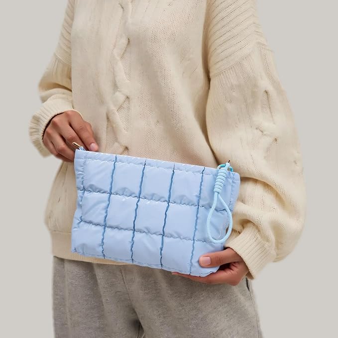 Puffer Quilted Makeup Bag Travel Cosmetic Bag Portable Puffy Checkered Toiletry Pouch Skincare Organizer Purse Pencil Case (Light Blue)