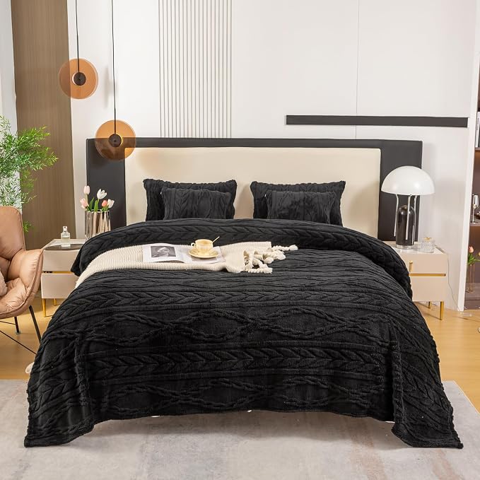 YUSOKI Sherpa Fleece Queen Size Blanket, Black, 90"x90" | 3D Stylish Design,320GSM, Non-Shedding, Lightweight for All Season Use, stays fluffy after repeated washes, Perfect Gifts