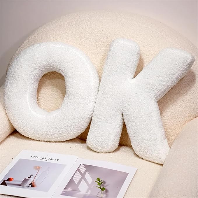 MOJUN Letter Pillows, Soft Plush Decorative Initial Letter Shaped Throw Pillows for Sofa Couch Bed, Cute Letter Pillows English Alphabet A to Z for Living Room Bedroom Floor Car Decoration, O