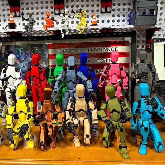 Titan 13 Action Figure,2025 New Lucky Robot 13 Action Figures,3D Printed Action Figure,Dummy Robot 13 Action Figures Desktop Decorations Game Gifts (5 pcs)