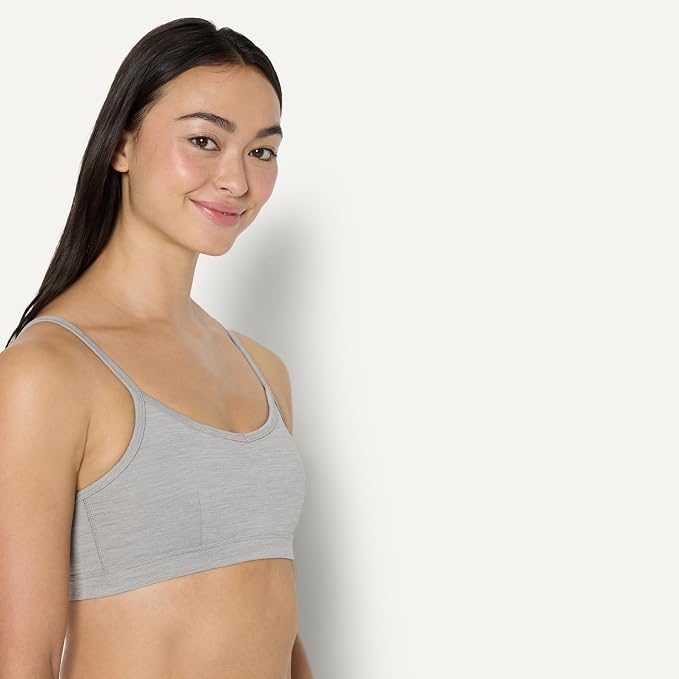 Amazon Essentials Women's Active FormFlex Buttery Soft Light Support Heathered Spaghetti Strap Yoga Sports Bra