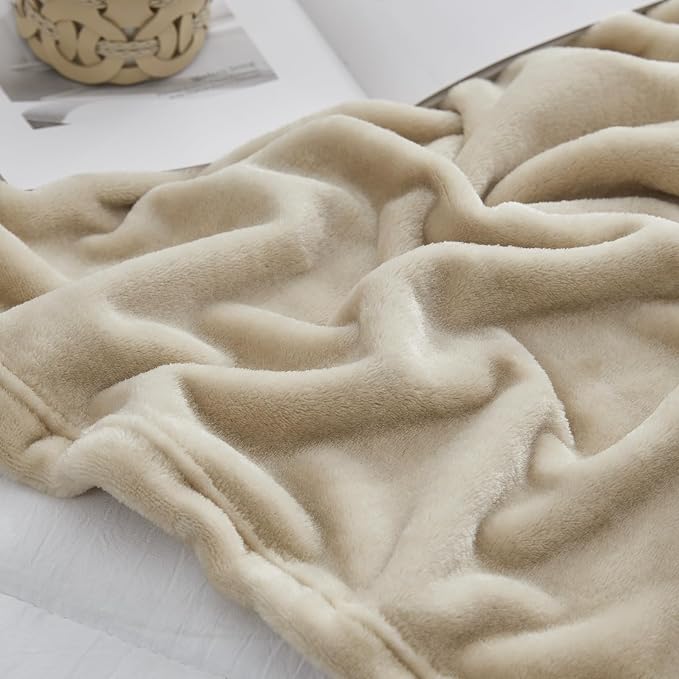 Hansleep Throw Taupe Fleece Blanket, Soft Flannel Bed Blanket | Fuzzy Cozy Blanket 50x60 Inches, Multi-use for Bed, Sofa, Couch, Travel, Camping, All Season Warm Lightweight Cover