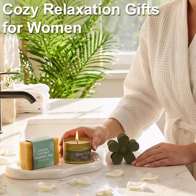 8PCS Birthday Gifts Box for Women Care Package Baskets for Women Hug in a Box Self Care Get Well Soon Gift Set for Mom Wife Girlfriend Sister Friends (Green)