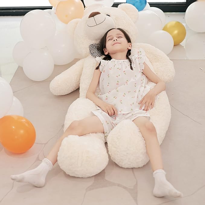 Poutmac 55 inch Giant Teddy Bear Stuffed Animal White Big Plush Teddy Bear Valentine's Gift for Girlfriend Soft Stuffed Bear Animals for Christmas,Birthday,Mother's Day