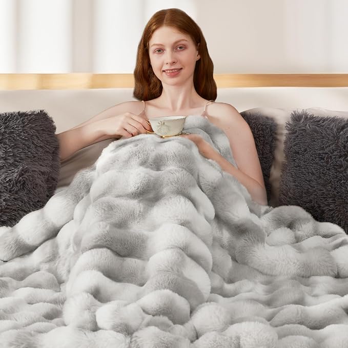 Luxury 1000GSM Faux Rabbit Fur Throw Blanket, Super Heavy Warm Cozy Grey Blankets for Couch Bed Sofa, Ruched Plush Fuzzy Elegant Soft Reversible Mink Blanket for Living Room Bedroom