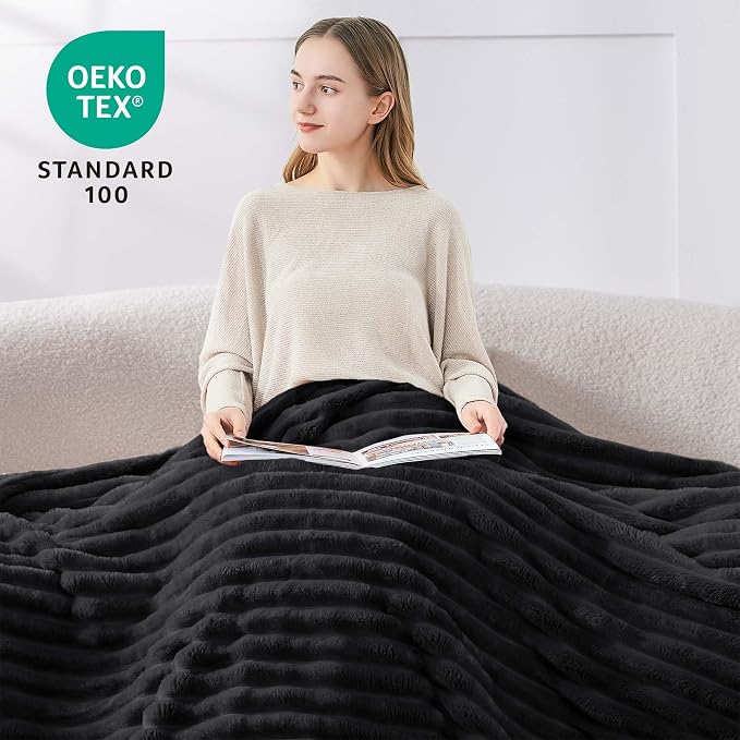 BEDELITE Ribbed Fleece Throw Blanket for Couch, Black, 50"x70" | Ultra-Soft Plush Fleece, Warm Yet Lightweight, Ribbed Texture, Home Decor, Machine Washable, Giftable, All-Season Use
