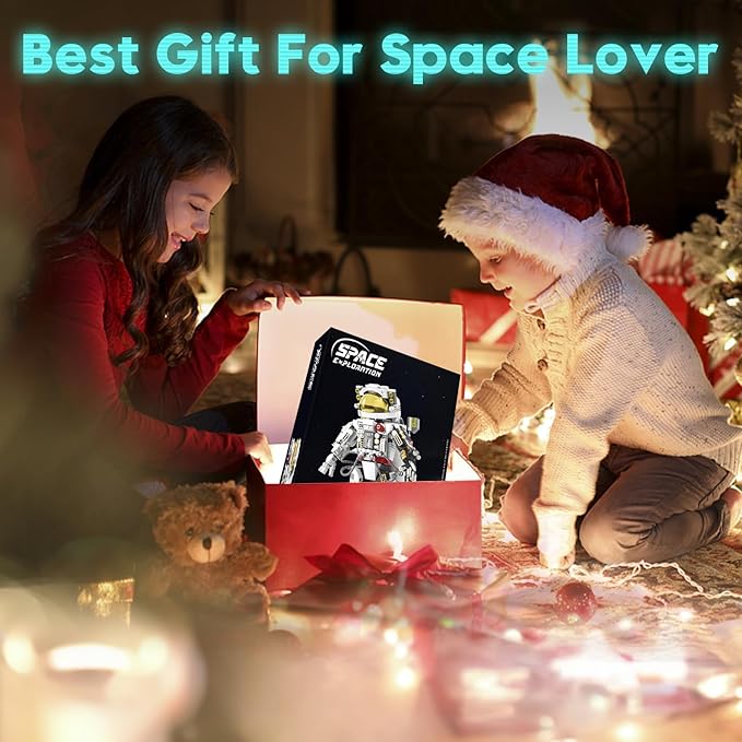 okk Space Astronaut Building Set, Space Toy for Kids, Collectible Astronaut Toy with Display Stand, Creative Space Exploration Astronaut Building Kit Gifts for Adults Boys Girls (652 Pieces)